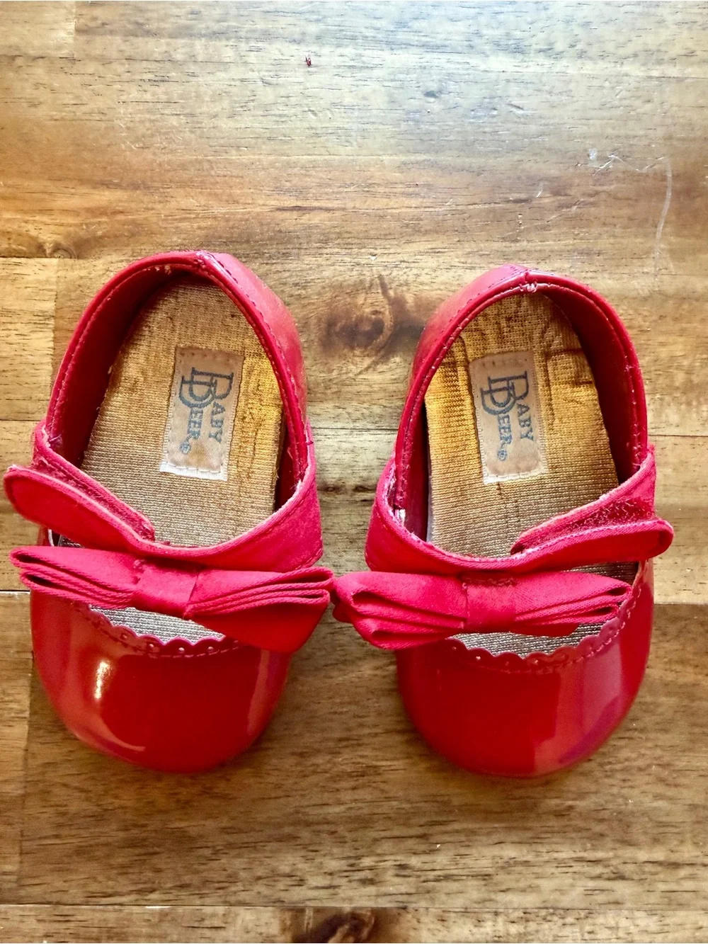 Baby Deer Girls Red Patent Leather Mary Jane Shoes with Bow Baby Size 2 Classic